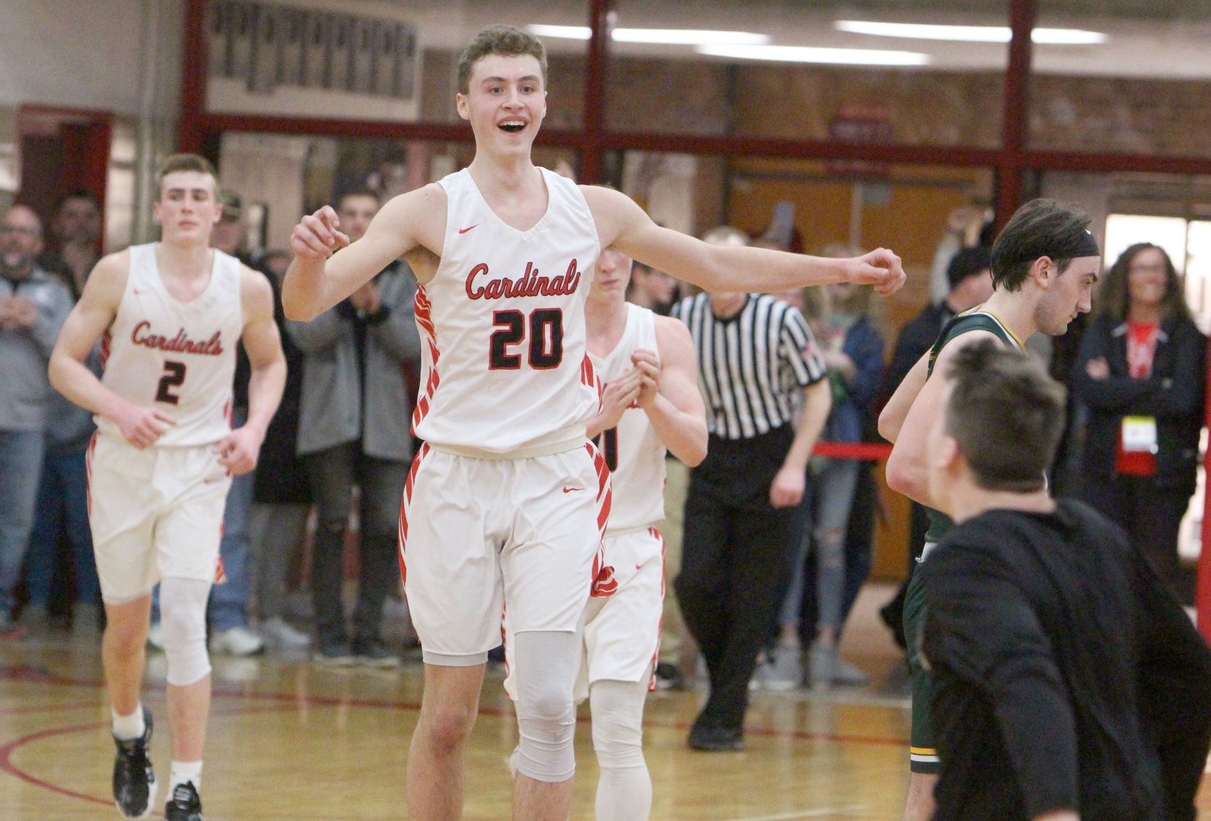 D.C. Everest at Chi-Hi boys basketball 3-7-20
